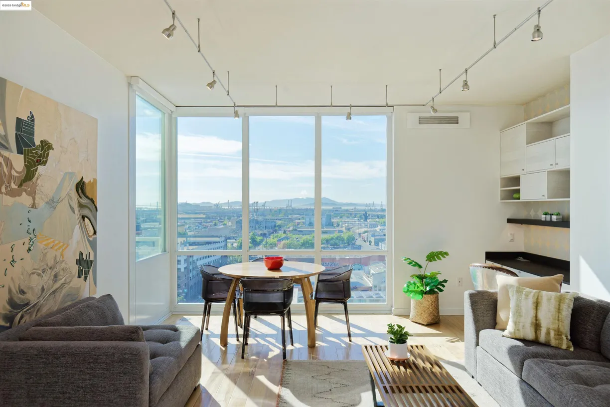 Northern California Real Estate | View 222 Broadway #1204 | room 1