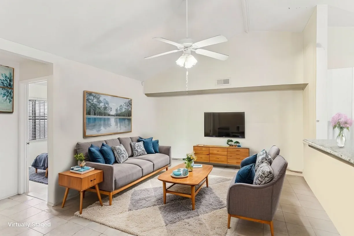 Houston Real Estate | View 5617 Wood Bend Drive | room 1
