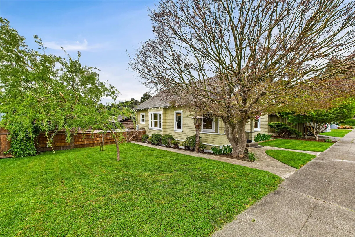 Northern California Real Estate | View 912 13th Street | room 2