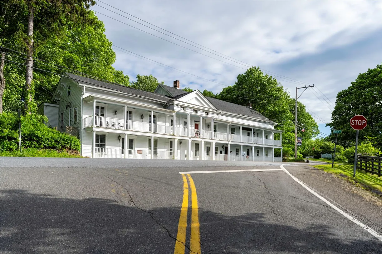 Hudson Valley Real Estate | View 88 Hunns Lake Road