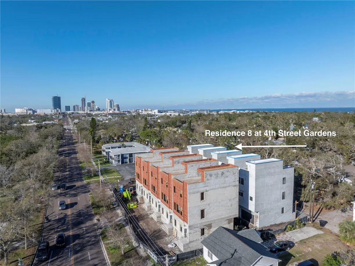 Sarasota/St. Petersburg Real Estate | View 2116 4th Street S | room 1