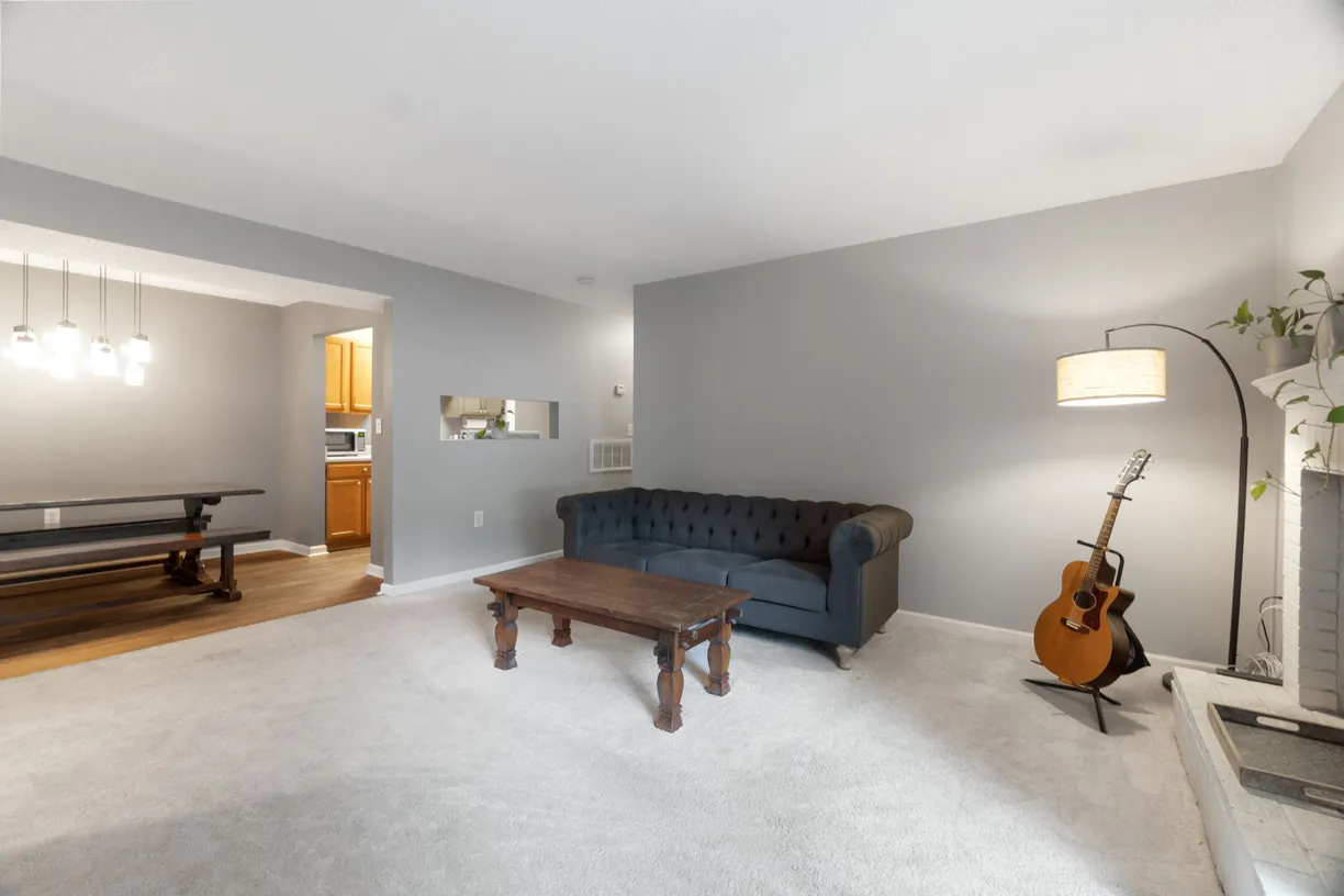 Charlotte Real Estate | View 5026 Sardis Road #D | room 2