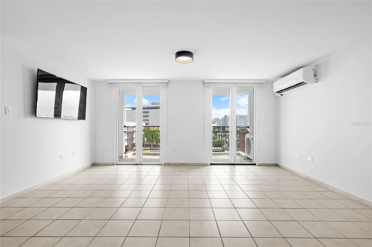 Puerto Rico Real Estate | View 100 Calle Juan Antonio Corretjer #406 | room 2