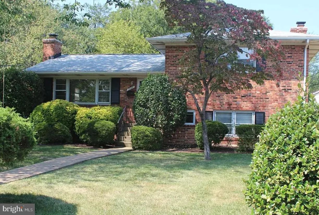 Washington Metro Area Real Estate | View 7100 Tyndale Street | 4 Beds, 3 Baths