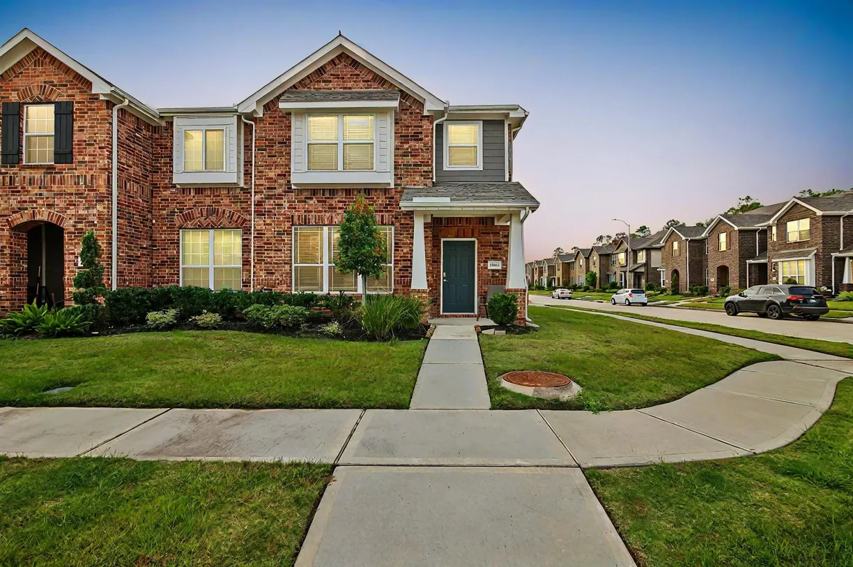 Houston Real Estate | View 15863 Sundew Prairie Drive | 3 Beds, 2 Baths