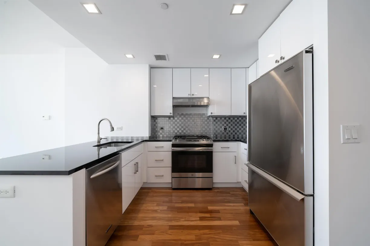 Jersey City/Hoboken Real Estate | View 25 Hudson St Unit# PH904 | room 1