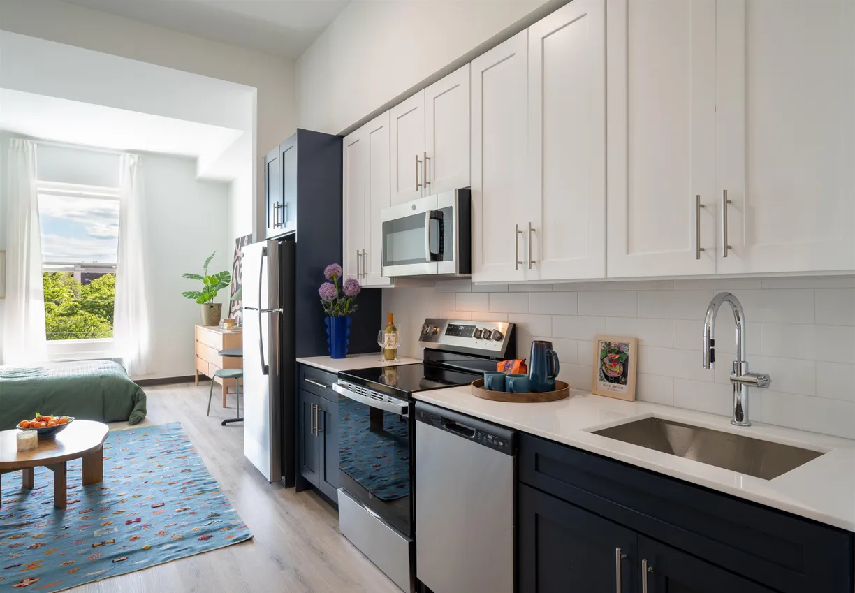 Jersey City/Hoboken Real Estate | View 857 Bergen Ave Unit# 410 | room 2