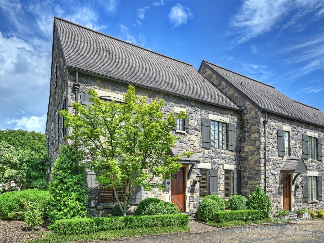Charlotte Real Estate | View 1522 High Street | 3 Beds, 3 Baths