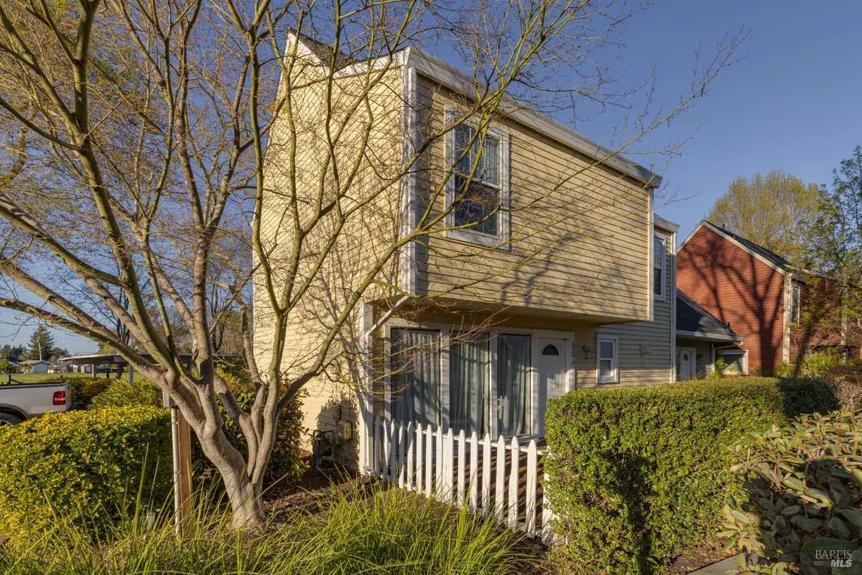 Northern California Real Estate | View 8294 Windmill Farms Drive | room 1