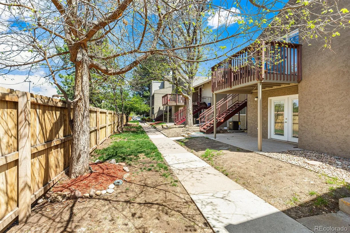 Denver Real Estate | View 5300 E Cherry Creek South Drive Unit# 124 | 2 Beds, 2 Baths
