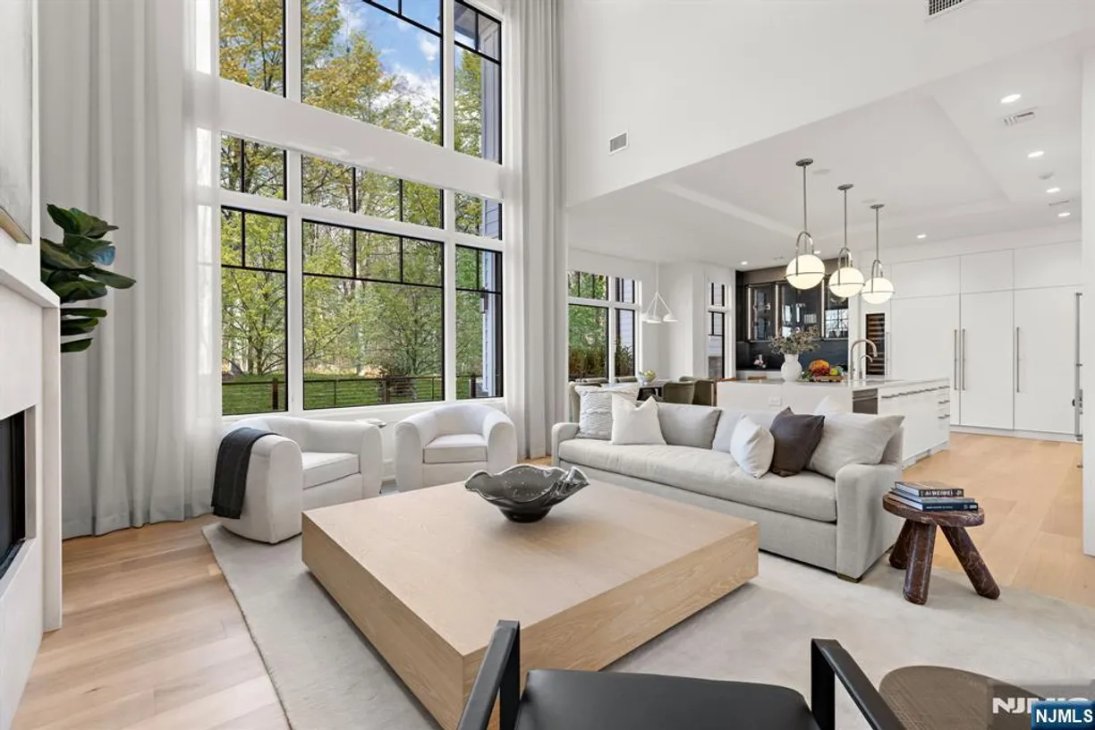 Bergen County Real Estate | View 2 Stone Bridge Court | room 1