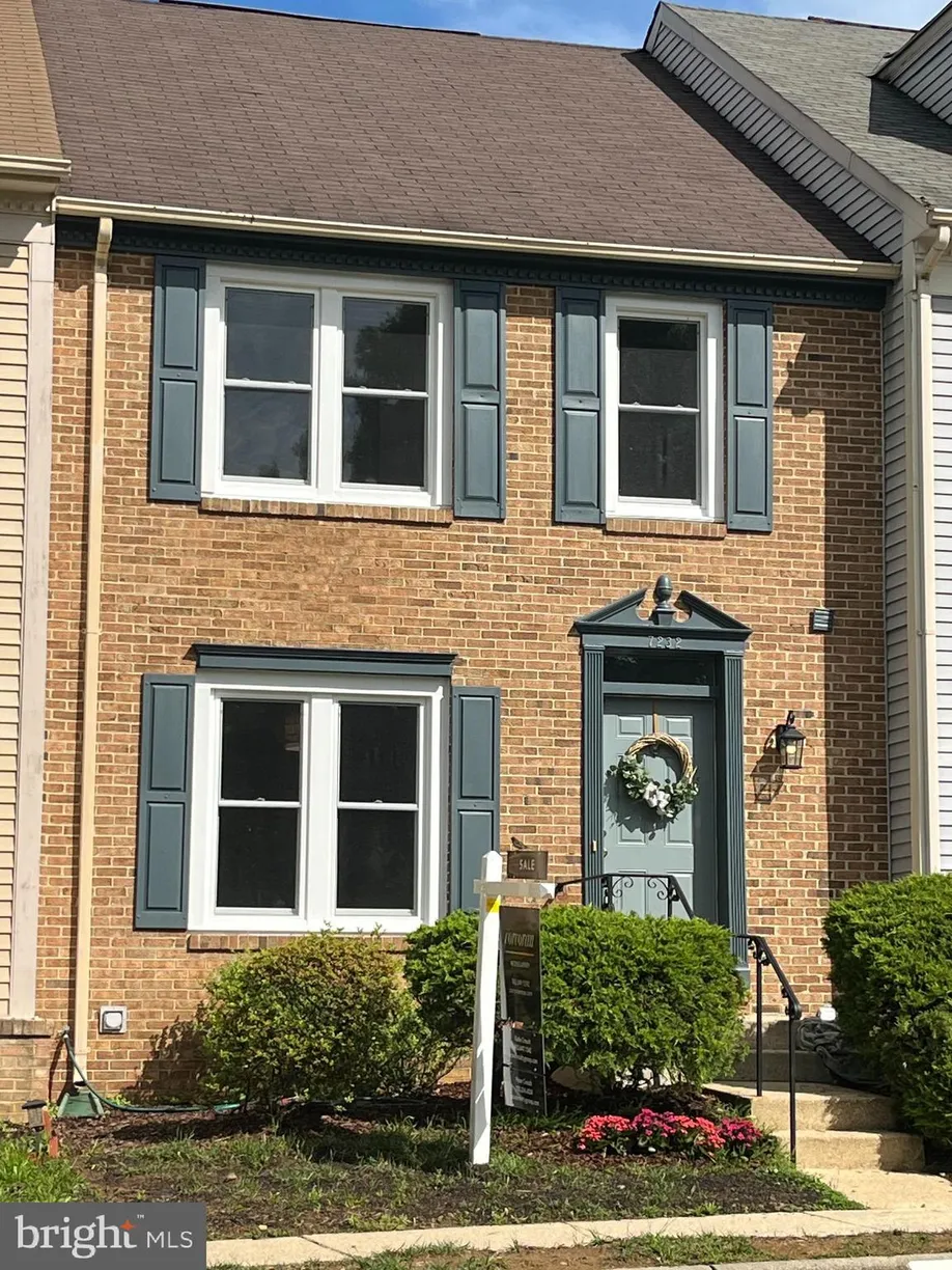 Washington Metro Area Real Estate | View 7232 Cherwell Lane | 3 Beds, 2 Baths