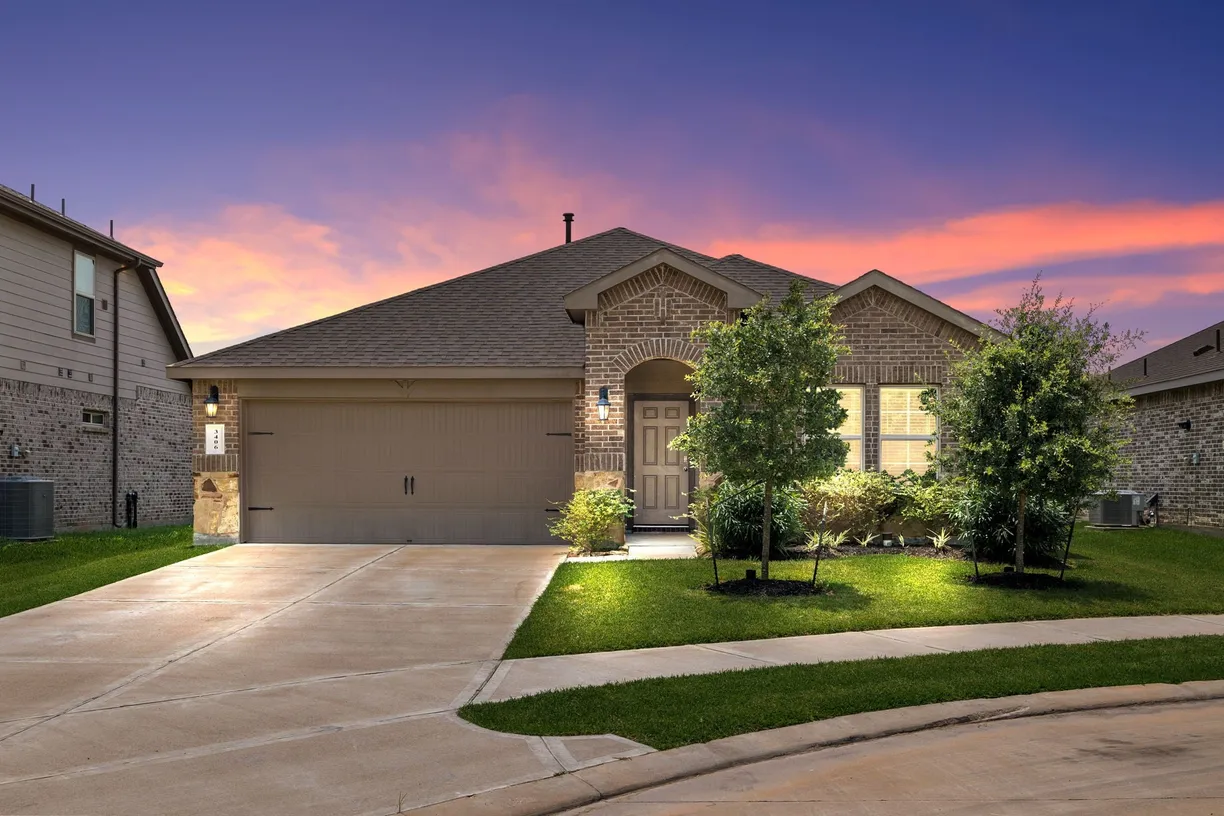 Houston Suburbs Real Estate | View 3406 Windham Way | 4 Beds, 2 Baths