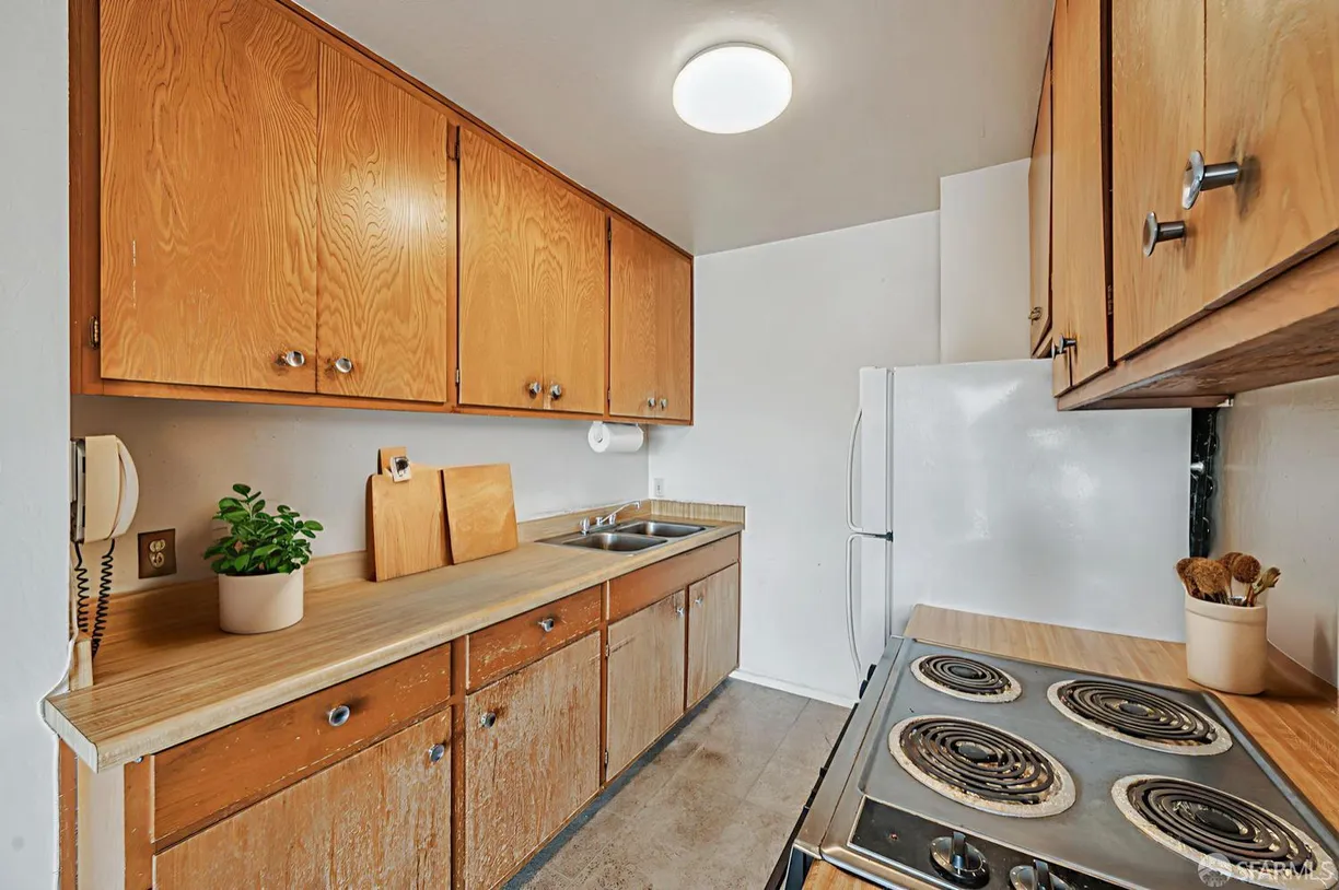 Northern California Real Estate | View 1455 Laguna Street | room 2