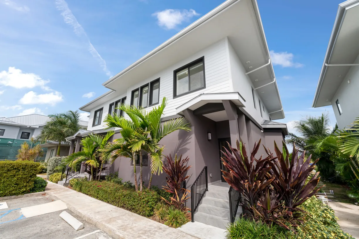 Cayman Islands Real Estate | View Seahaven Prospect Waterfront | DSC04724 copy 2