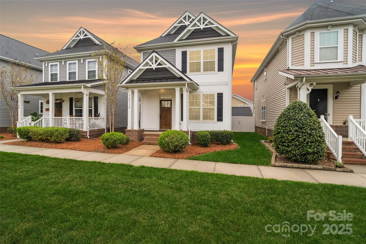 Charlotte Real Estate | View 13712 Bonnerby Court | 3 Beds, 2 Baths