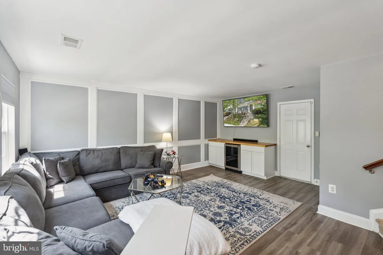 Washington Metro Area Real Estate | View 2623 River Basin Lane | room 2