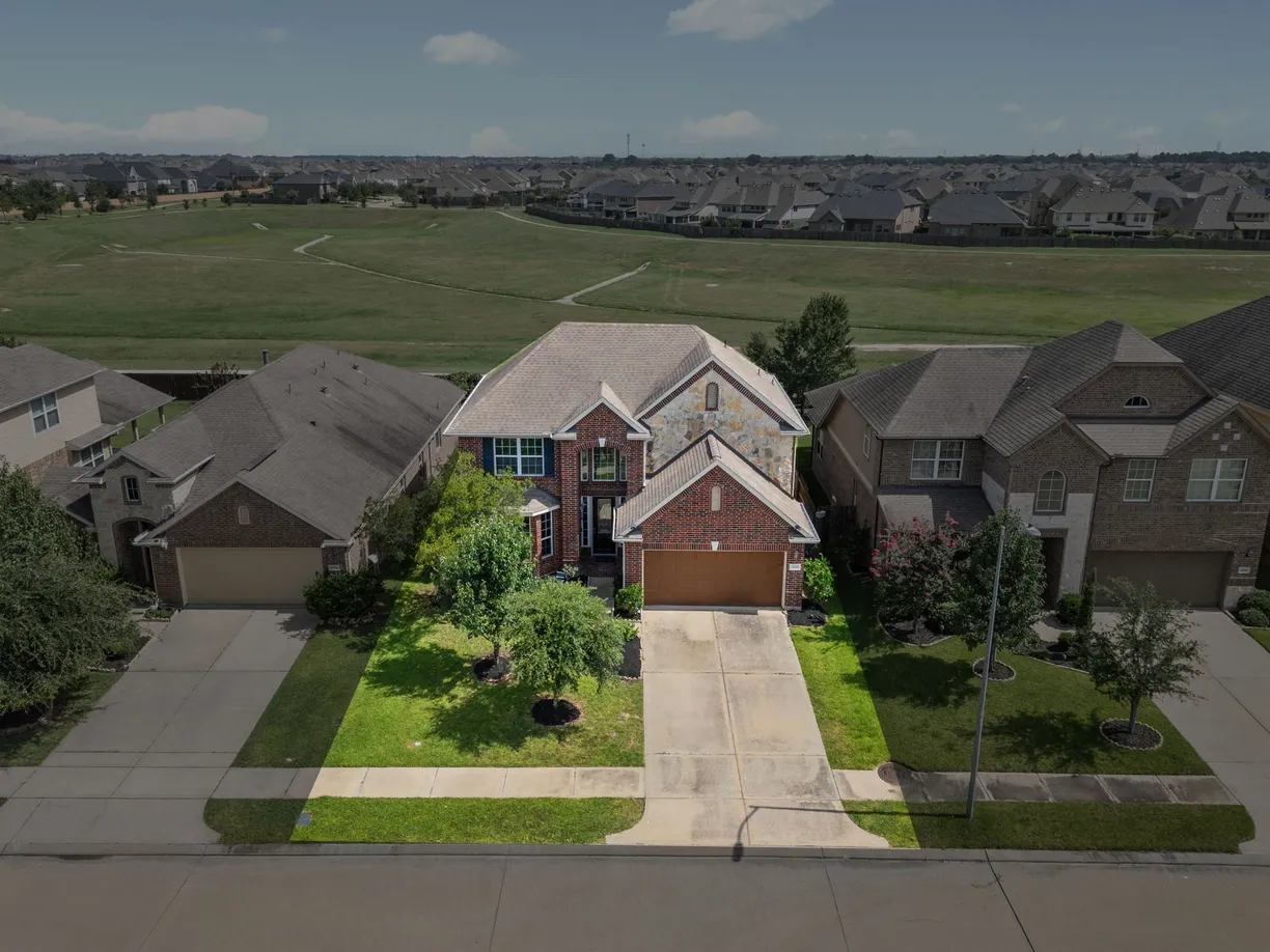 Houston Suburbs Real Estate | View 26946 Mustang Retreat Lane | room 1