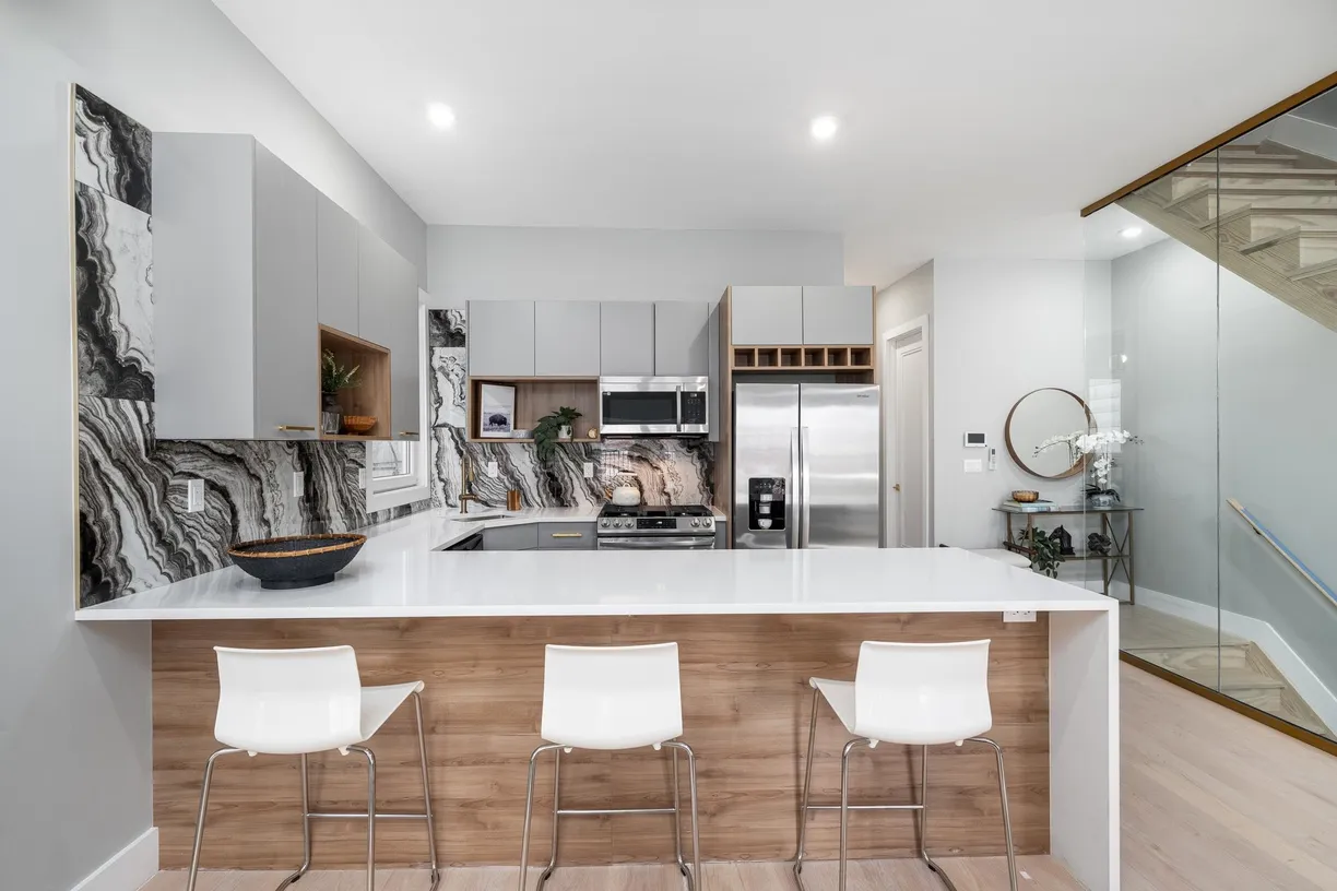 Jersey City/Hoboken Real Estate | View 22 Perrine Ave Unit# 2 | 4 Beds, 3 Baths