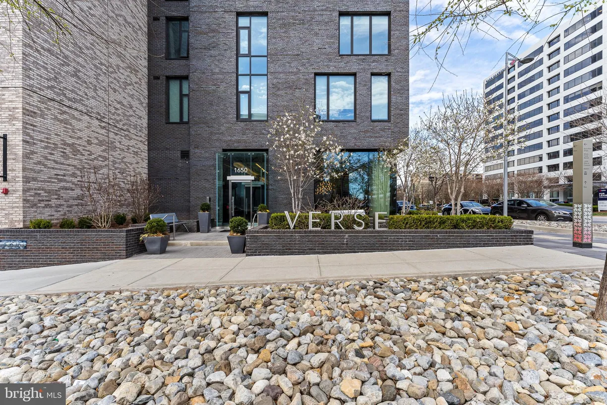 Washington Metro Area Real Estate | View 1650 Silver Hill Drive Unit# 1709 | 1 Bed, 1 Bath