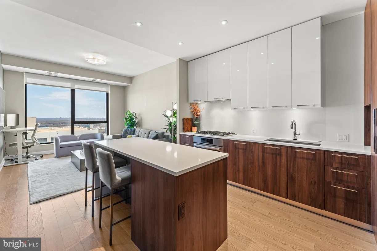 Washington Metro Area Real Estate | View 1650 Silver Hill Drive Unit# 1709 | room 2