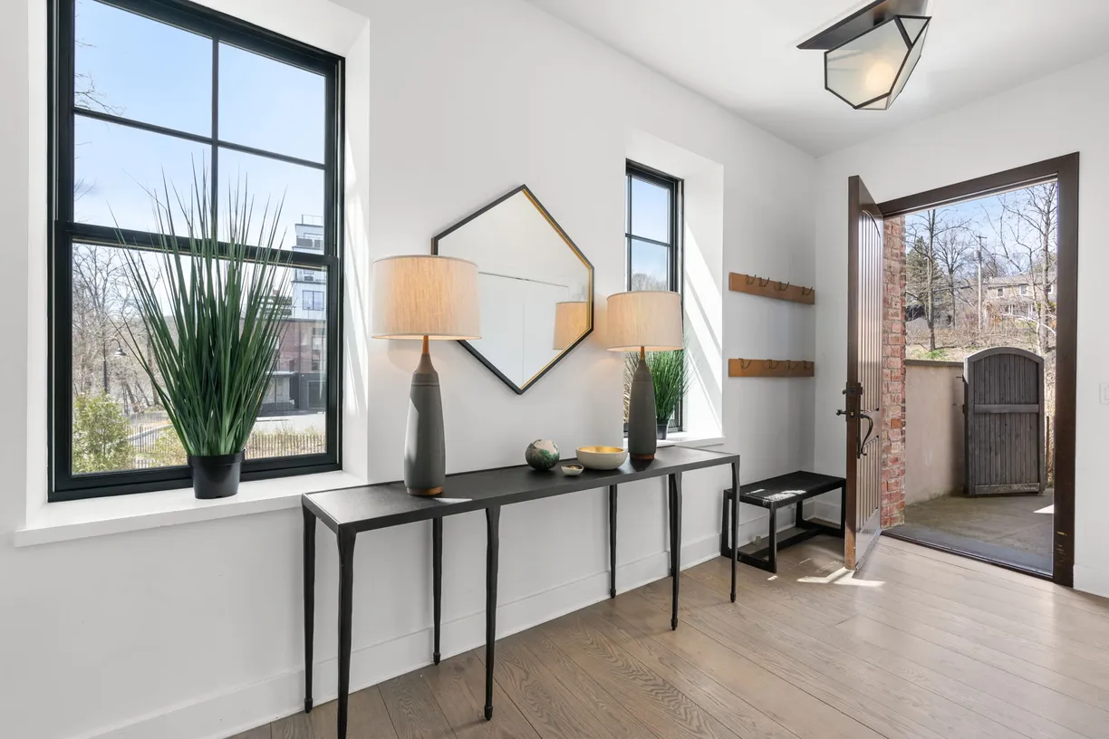 Hudson Valley Real Estate | View 11 Creek Drive #102 | room 1