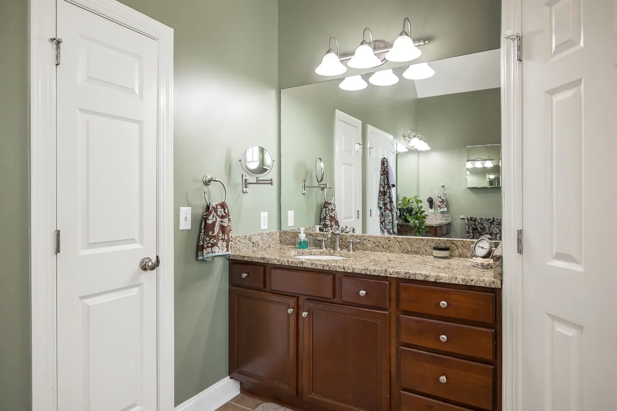 Athens, GA Real Estate | View 1111 Timarron Trail | IMG_2255 | View 21