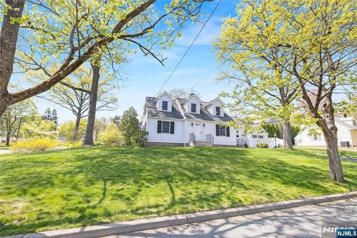 Bergen County Real Estate | View 125 Greenway Road | 4 Beds, 2 Baths