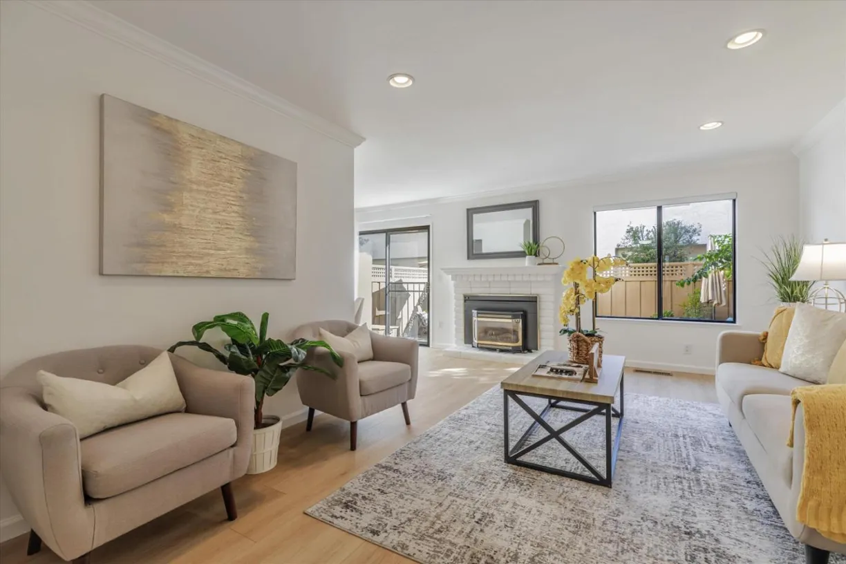 Northern California Real Estate | View 2037 Eucalyptus Court | room 2