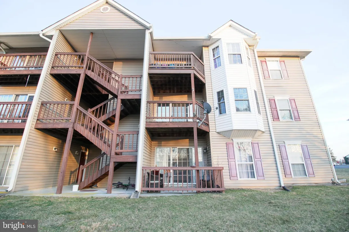 Washington Metro Area Real Estate | View 102 Timberlake Terrace | room 1