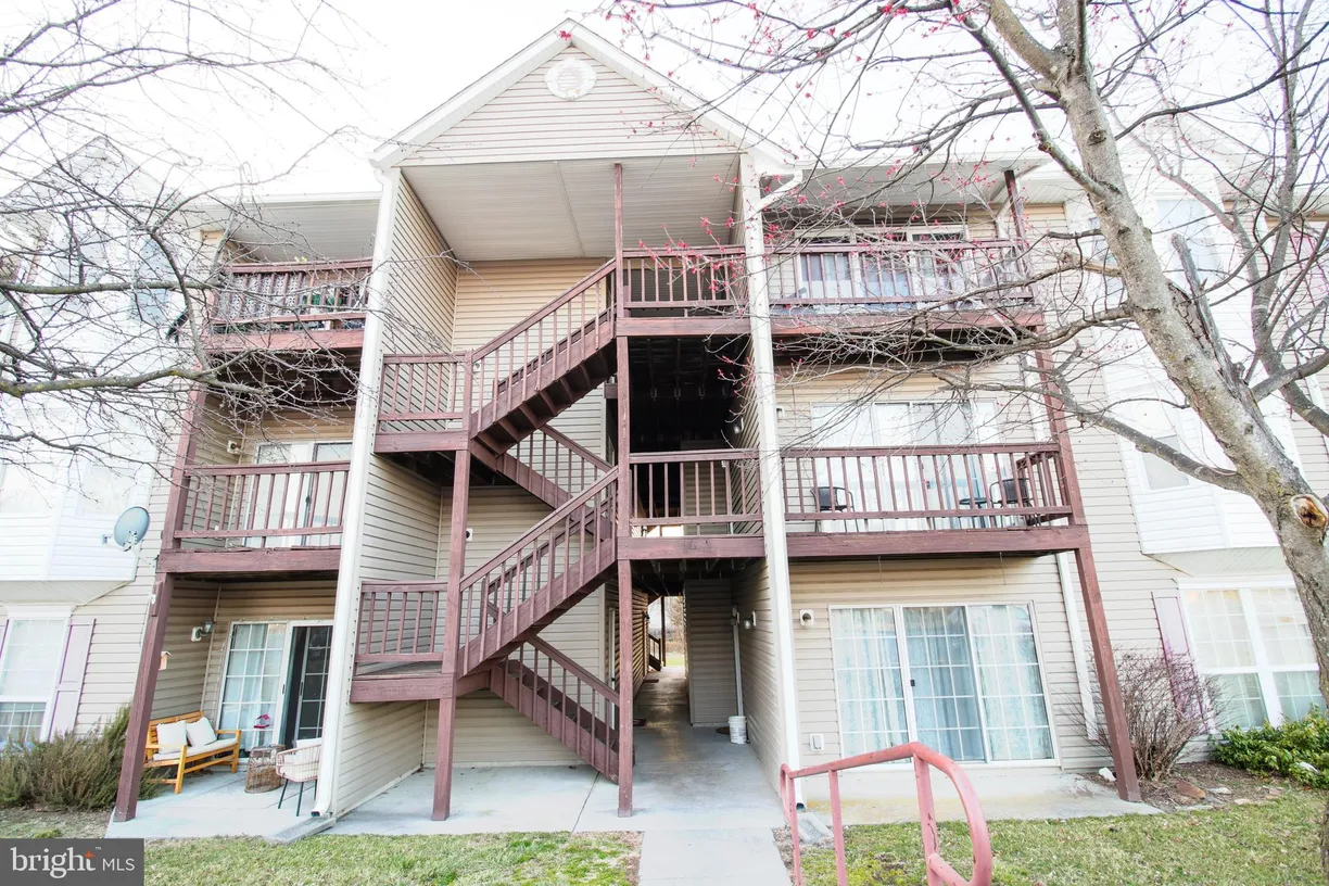 Washington Metro Area Real Estate | View 102 Timberlake Terrace | 2 Beds, 2 Baths