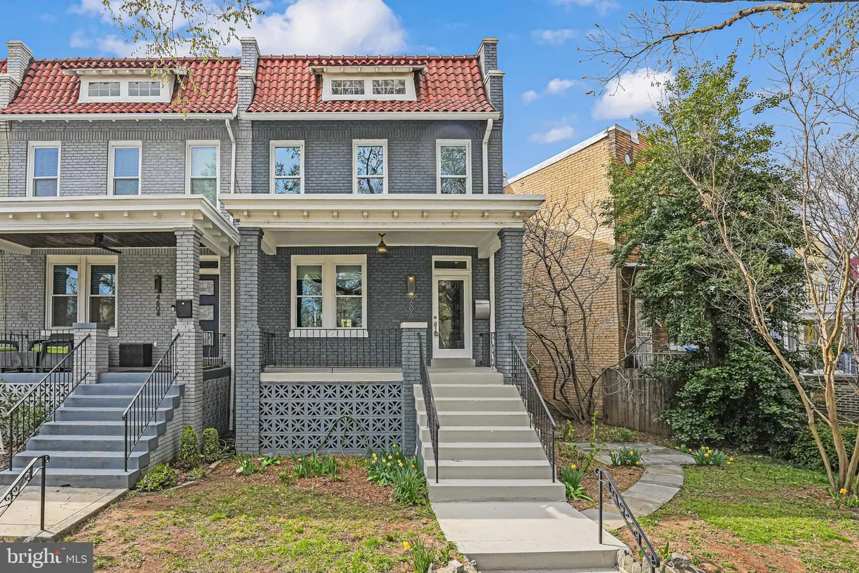 Washington Metro Area Real Estate | View 4606 Kansas Avenue NW | room 1