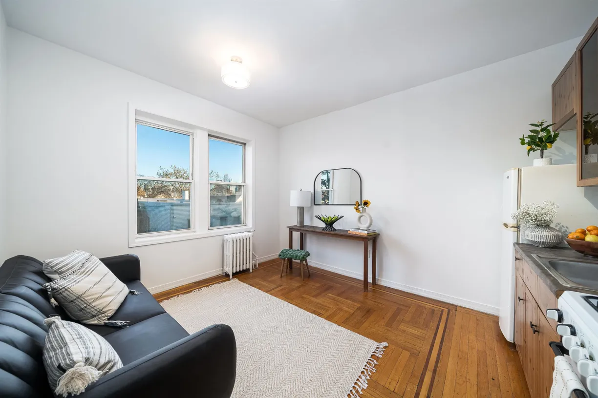 Jersey City/Hoboken Real Estate | View 3726 Park Ave Unit# D5 | room 1