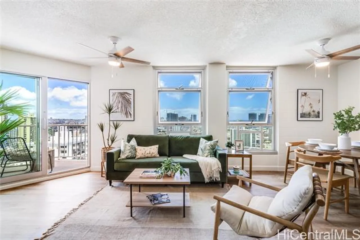 Hawaii Real Estate | View 1031 Maunaihi Place, #802 | 1 Bed, 1 Bath