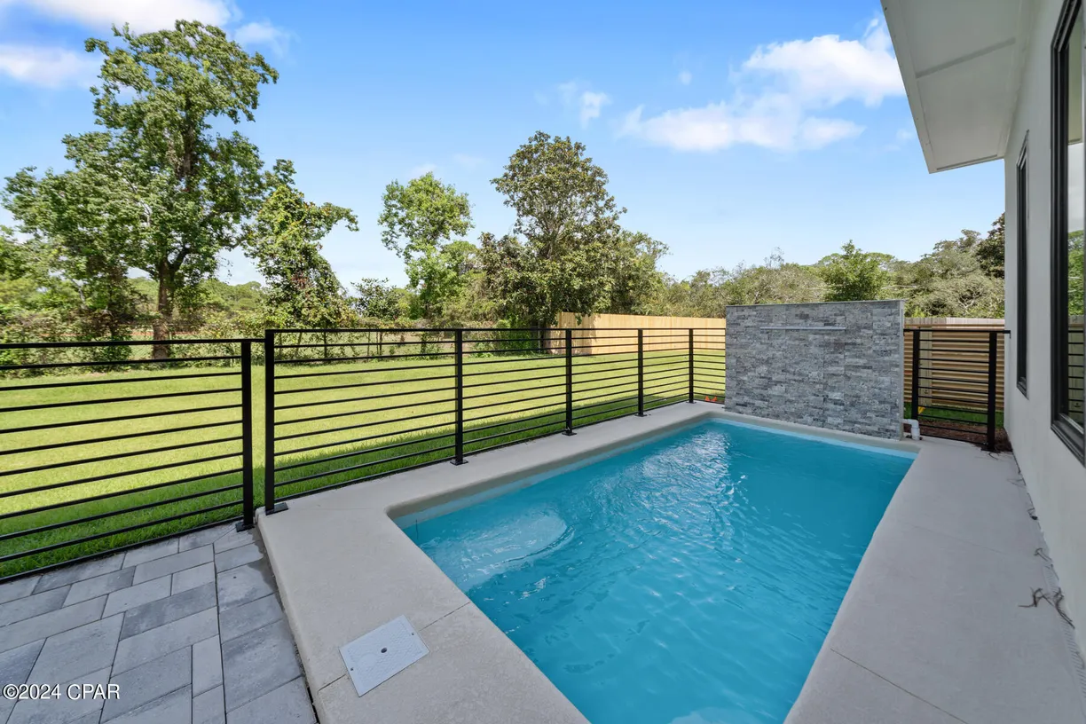 Northwest Florida Real Estate | View 2440 Belmar Court | room 2