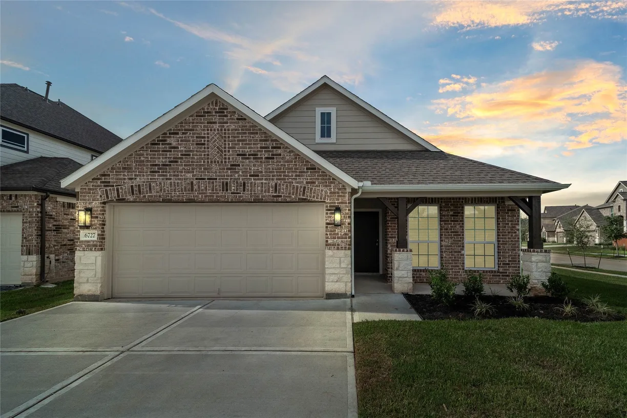 Houston Suburbs Real Estate | View 6727 Little Cypress Creek Trail | 4 Beds, 3 Baths