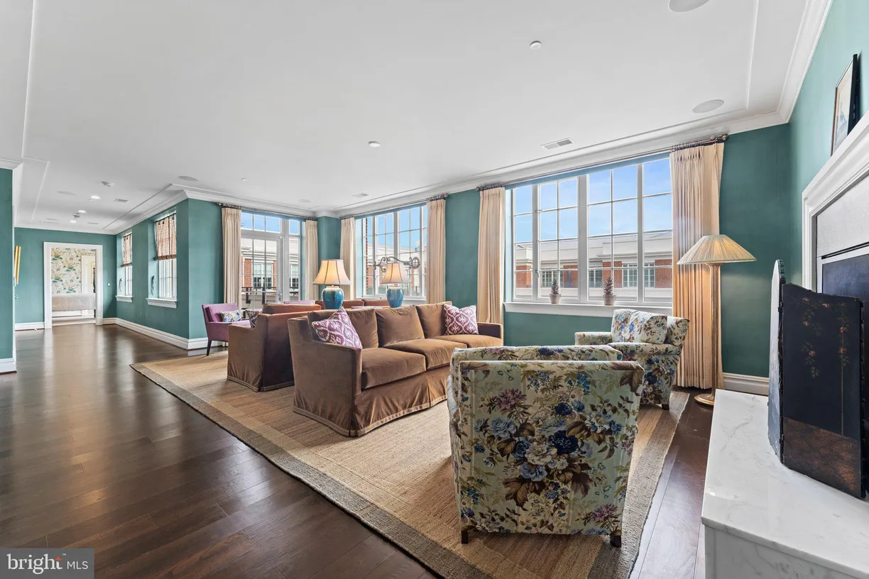 Washington Metro Area Real Estate | View 6900 Fleetwood Road Unit# 706 | 2 Beds, 2 Baths