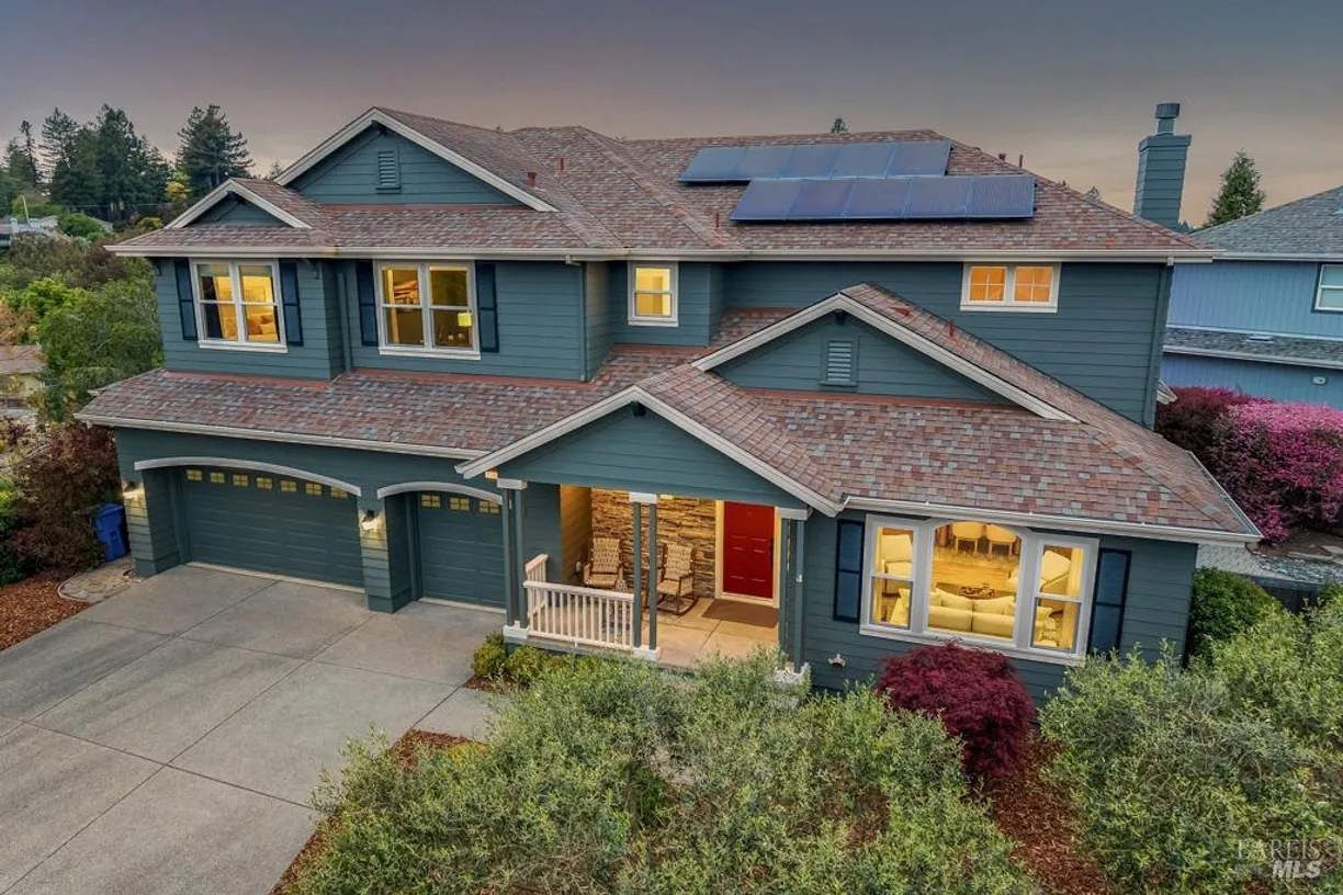 Northern California Real Estate | View 7580 Meadowlark Drive | 5 Beds, 3 Baths