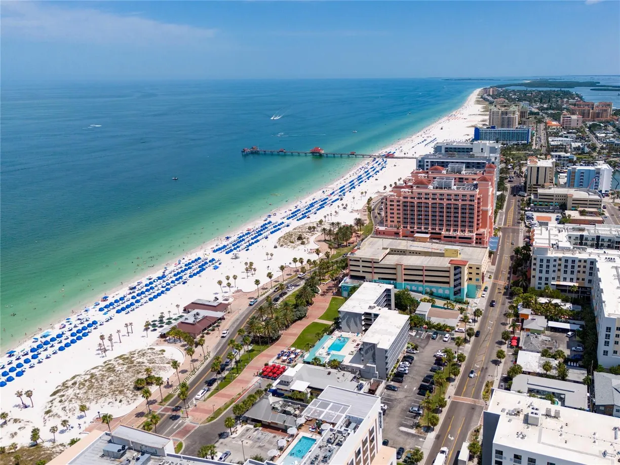 Sarasota/St. Petersburg Real Estate | View 440 S Gulfview Boulevard | room 2