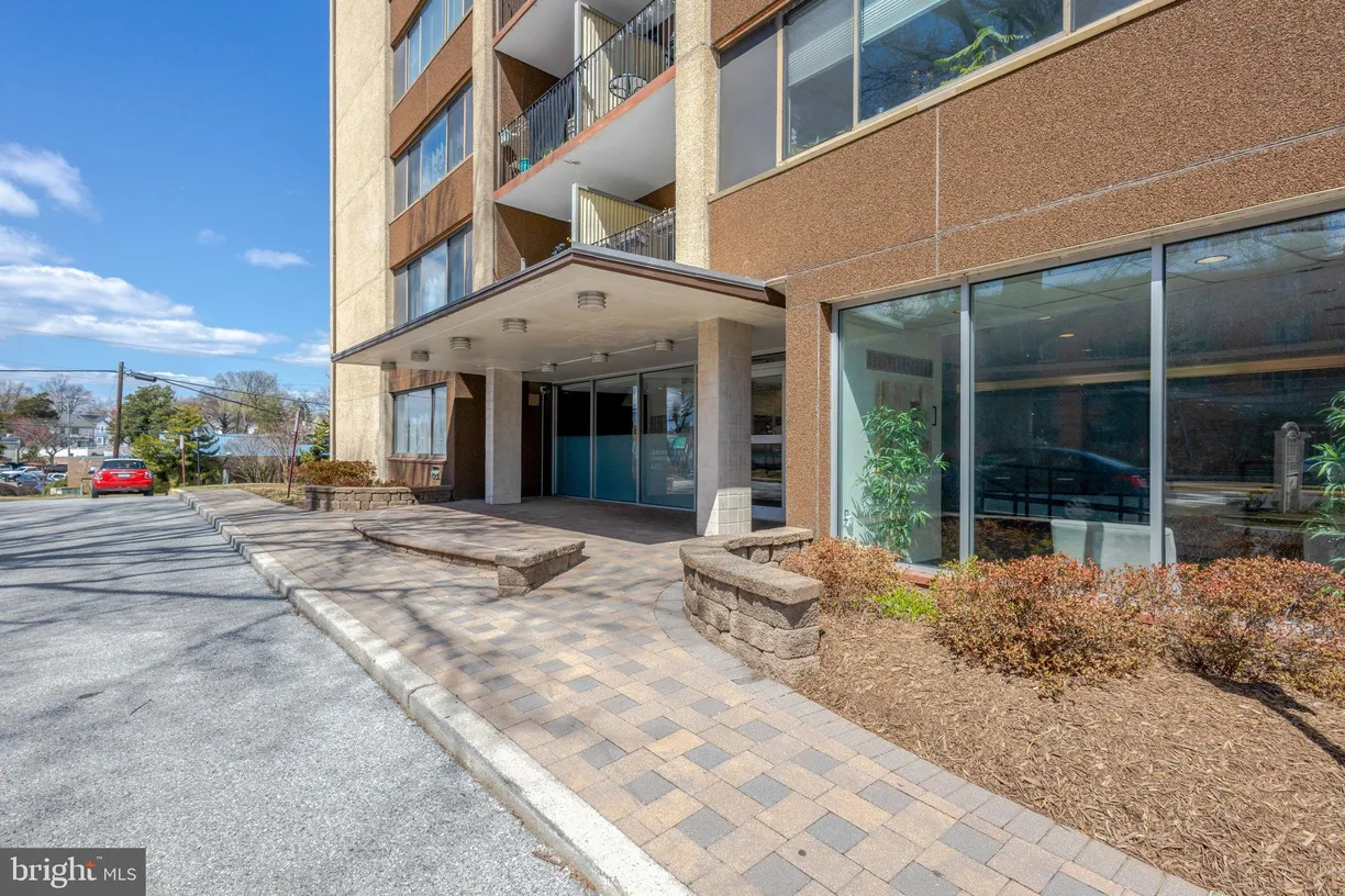Washington Metro Area Real Estate | View 4401 Cherry Hill Road Unit# 24 | room 2
