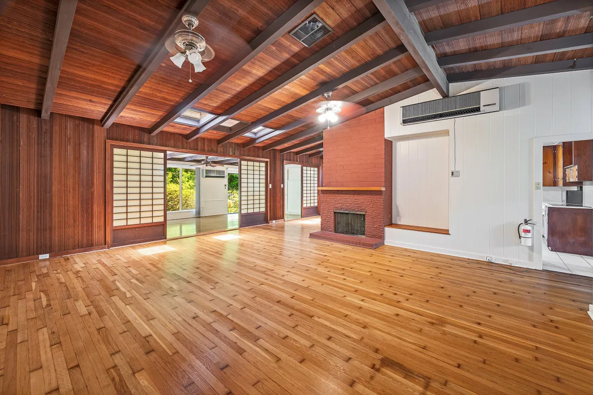 Hawaii Real Estate | View 227 Iliwai Drive | room 1