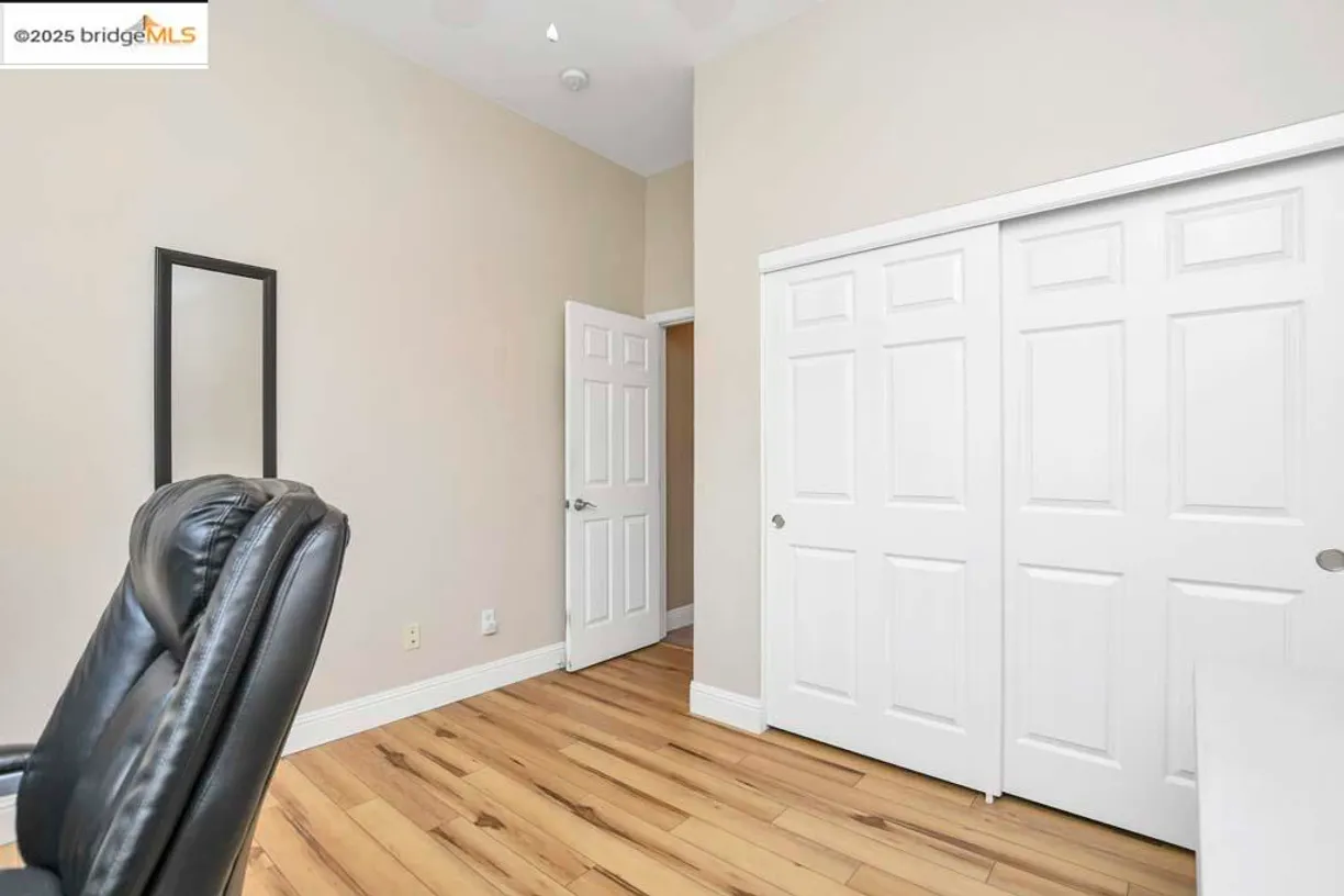 Northern California Real Estate | View 1617 Highland Way | room 2