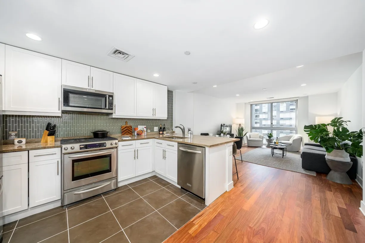 Jersey City/Hoboken Real Estate | View 201 Luis M Marin Blvd Unit# 717 | room 1
