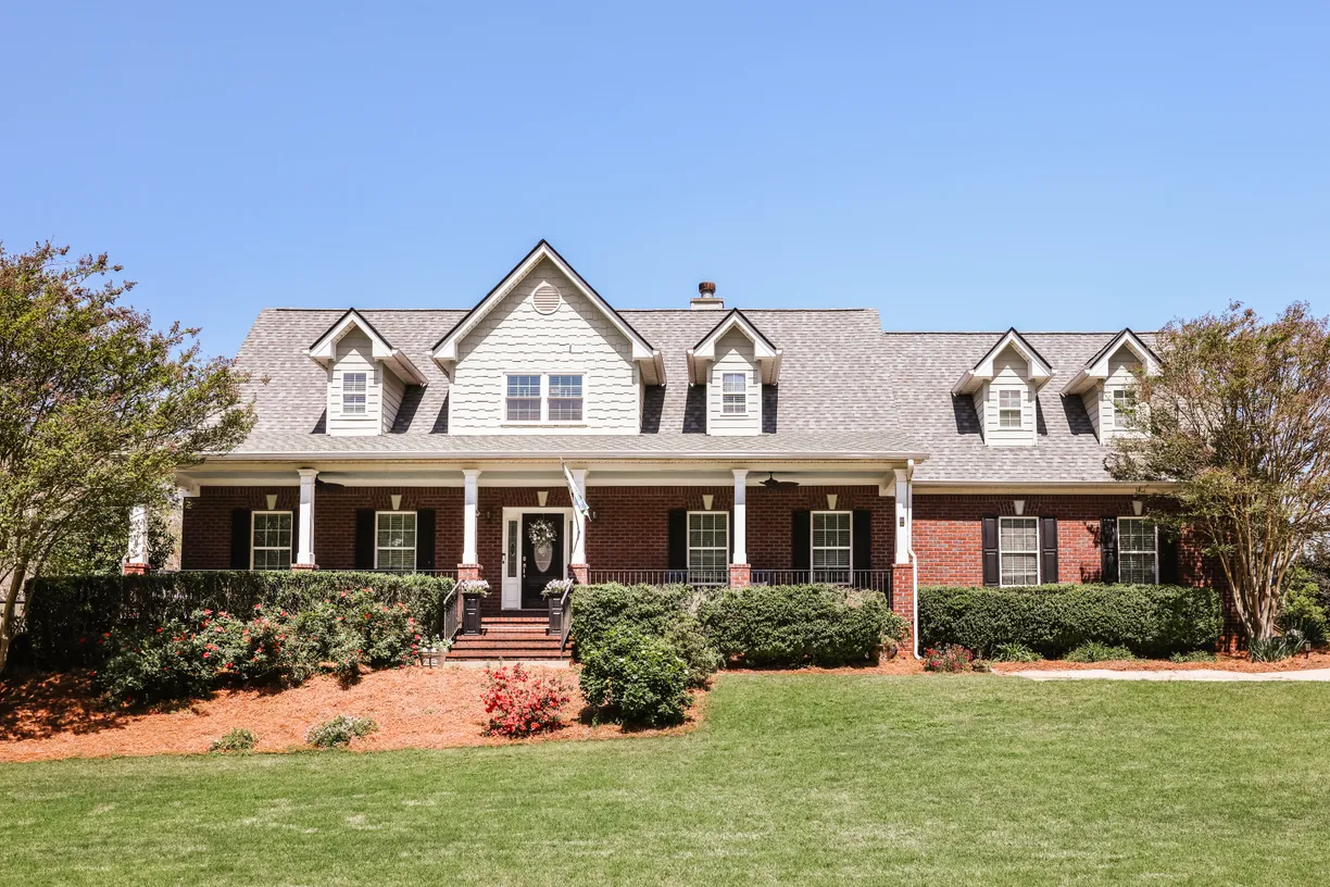 Athens, GA Real Estate | View 1011 Oaklake Trail | 5 Beds, 4 Baths