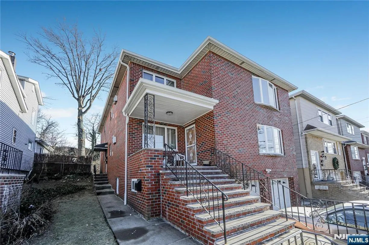 Bergen County Real Estate | View 416 7th | 3 Beds, 2 Baths