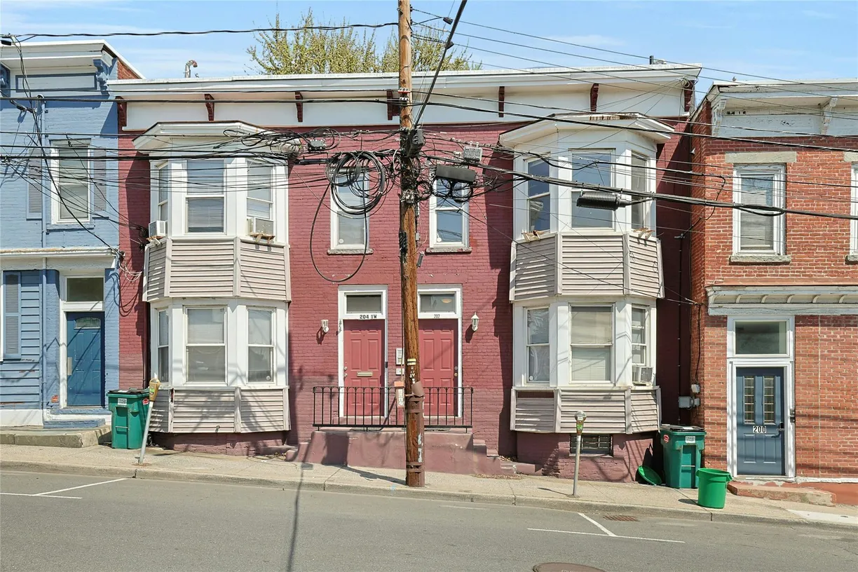Rockland/Orange/NJ Real Estate | View 202 Main Unit# 2E | room 1