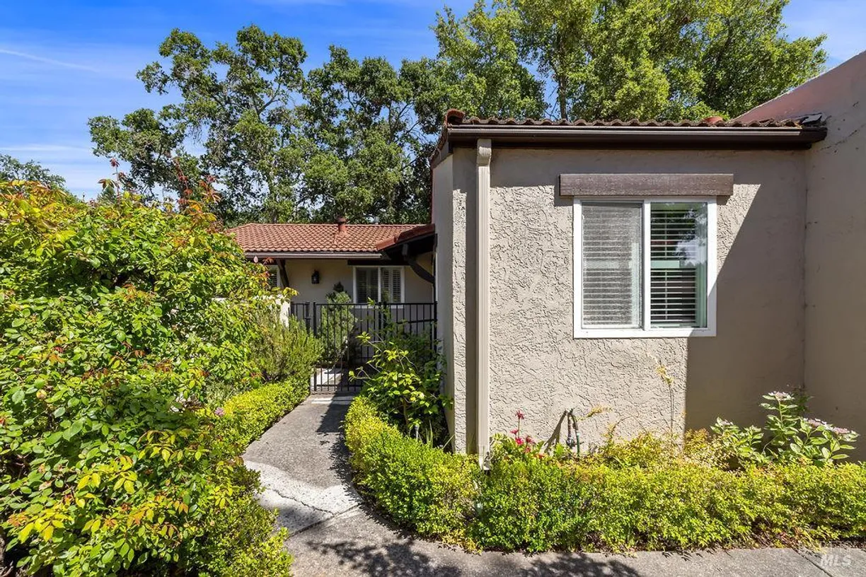 Northern California Real Estate | View 934 Shady Oak Drive | room 2