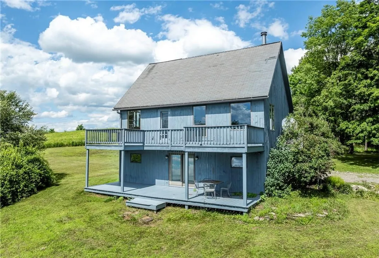 Hudson Valley Real Estate | View 1504 Route 83 | room 1