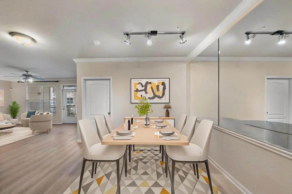 Houston Real Estate | View 1711 Old Spanish Trail #218 | room 1