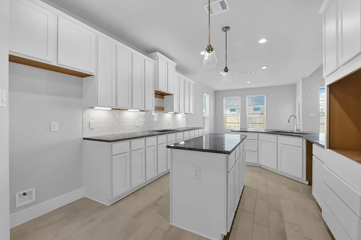 Houston Suburbs Real Estate | View 4703 Whisperwood Drive | room 1